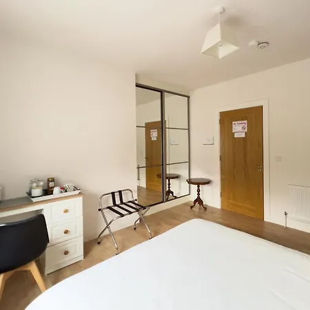 Woodview Alojamento de Acomodação e Pequeno-almoço Trim